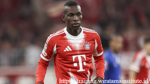 Napoli Bidik Kobbie Mainoo